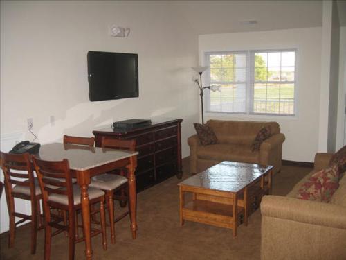 Shore Stay Suites Cape Charles Oda fotoğraf